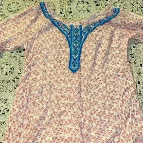 Holding Horses Anthropologie embroidered rayon tunic - Picture 2 of 5